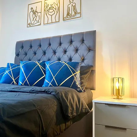 Luxurious 2 Bedroom - Water View And Parking * Манчестер