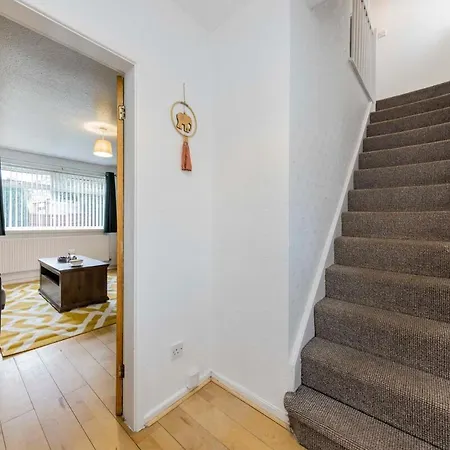 Charming Cosy - Your Retreat Awaits * Manchester