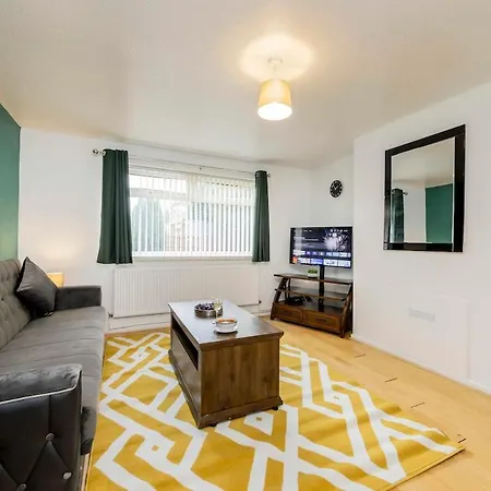 Holiday home Charming Cosy - Your Retreat Awaits Manchester