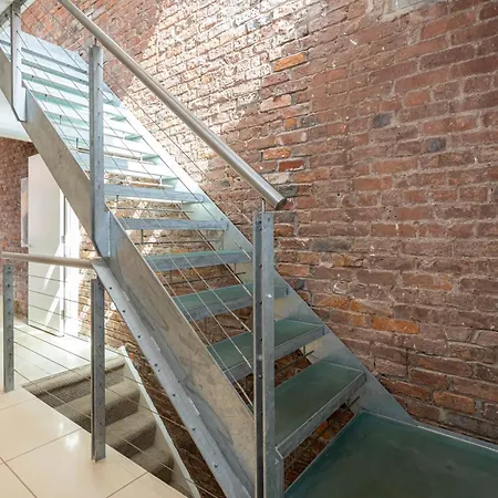 Luxury Penthouse With Private Roof Terrace Apartment *