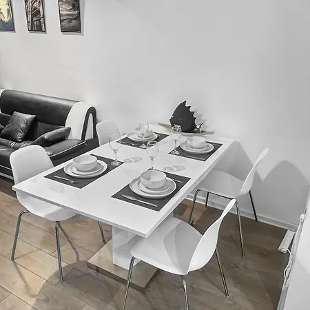 Nyaraló Warm&cosy 3bedroom In The Heart Of