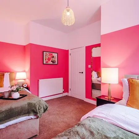 Trendy 3 Bedroom Pad Дом отдыха *