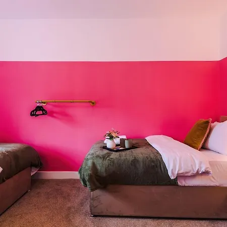 Дом отдыха Trendy 3 Bedroom Pad *