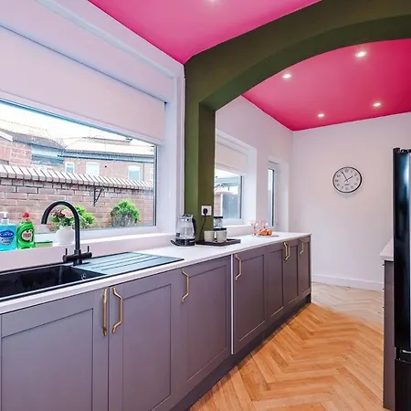 Дом отдыха Trendy 3 Bedroom Pad