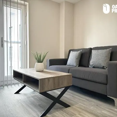 Fully Furnished 2 Bed - Hulme M15 Apartment