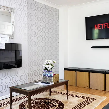 Serenity House * 曼彻斯特