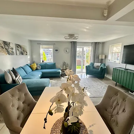 דירה Stylish 4br Townhouse On Stretford Marina - Waterside In M32 *