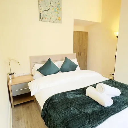 Stylish 3 Bedroom House Sleep Up To 5 - Free Parking Casa vacanze Manchester