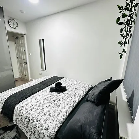 Rest Nest Uk House