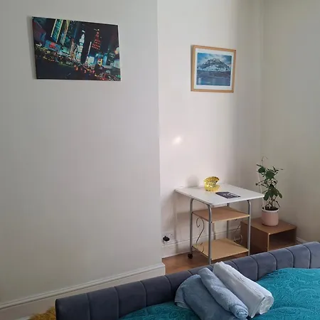 Quarto em Acomodações Particulares Bella Thorpe *