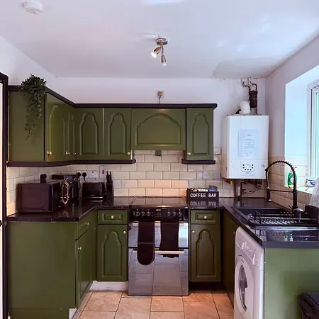 Mvps Snug Urban Hideaway *