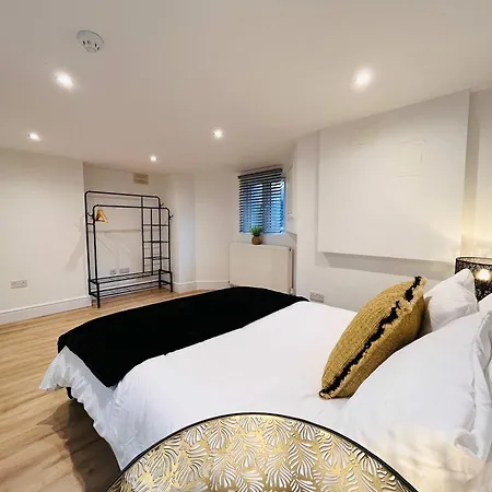 Vakantiehuis Spacious Victorian 5bedroom 5bathroom W Free Parking Manchester