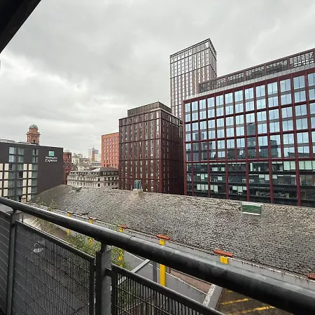 3 Bed Near Oxford Rd マンチェスター