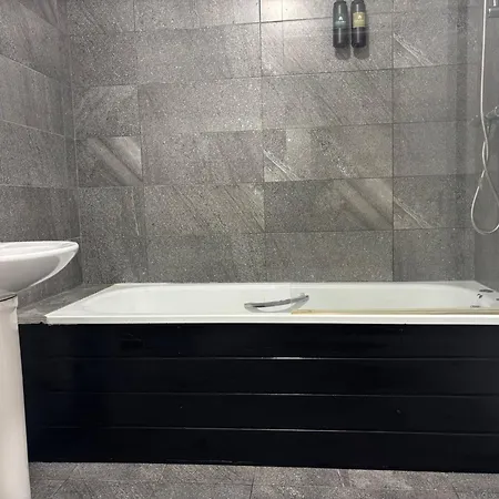 Deluxe Double Parking Manchester