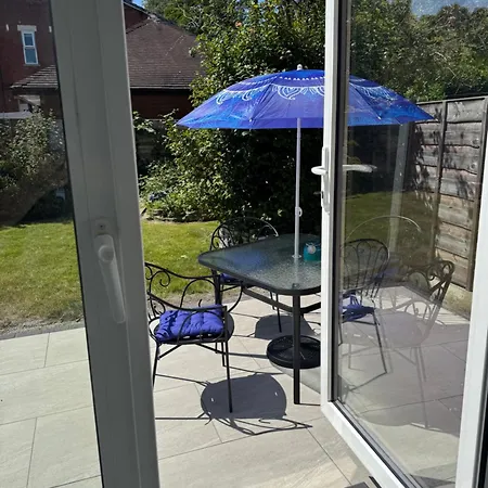 Holiday home Victoria House *