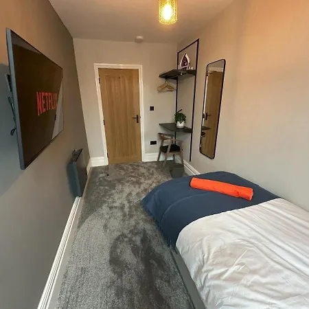 Short Walk To Coop Live And Etihad Stadium Διαμέρισμα *