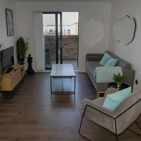 Apartament Luxury 2 Bed Penthouse Large Balcony *