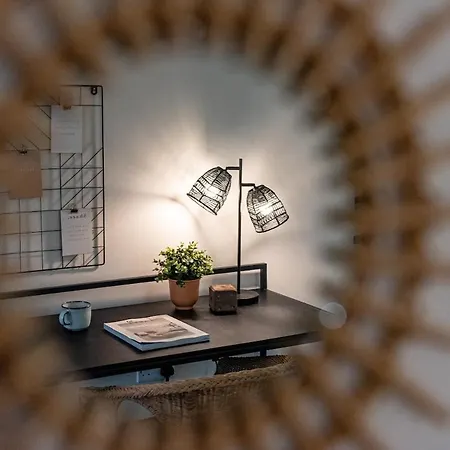 2 Bedroom Flat By Eccles Station With Communal Rooftop Garden 公寓 曼彻斯特