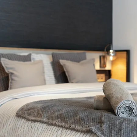 Apartment Stylish In Citysuites