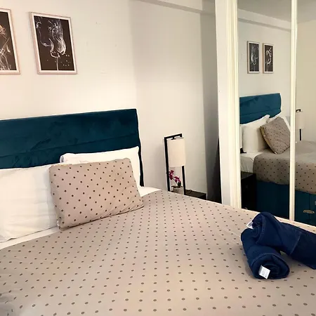 Mcr 1br Getaway With Rooftop Access & Prime Location Manchester