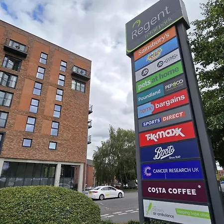 Elegant 2bd & 2ba Centre Luxury With View Manchester