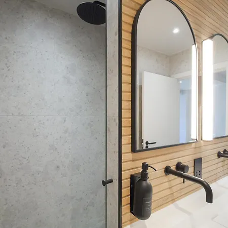 Blanco At The Heim Residences Apartment *