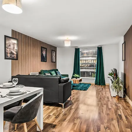 Apartament Manchester City Gem - Stylish Stay For 8