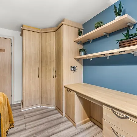 Apartament Manchester City Gem - Stylish Stay For 8 *