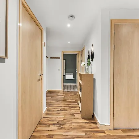 Manchester City Gem - Stylish Stay For 8 Apartament *