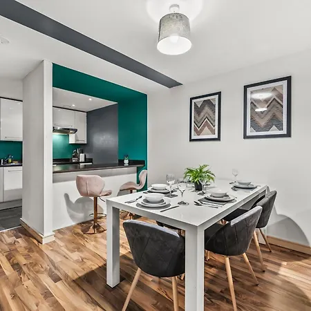 Manchester City Gem - Stylish Stay For 8 Apartament *