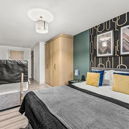 Manchester City Gem - Stylish Stay For 8 * Manchester