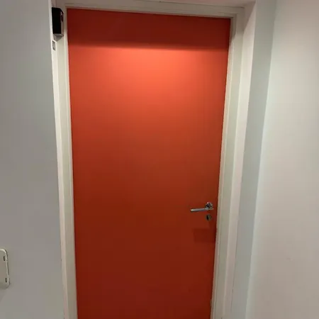 Centre Flat Available For Bookings Of 2 Weeks Or