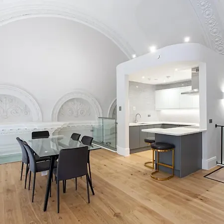 Unique Centre Luxury Three Bed Manchester