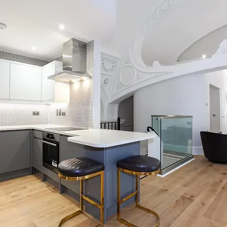 Unique Centre Luxury Three Bed