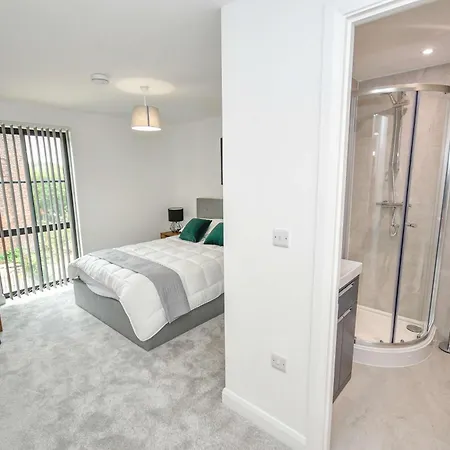 Beautiful 3 Bed Near Etihad