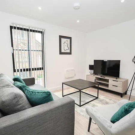 Beautiful 3 Bed Near Etihad מנצ'סטר