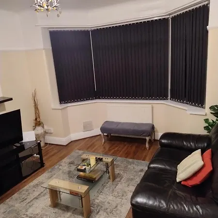 Mancunian Pride Tatil Evi