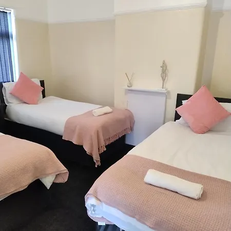 Mancunian Pride Holiday home