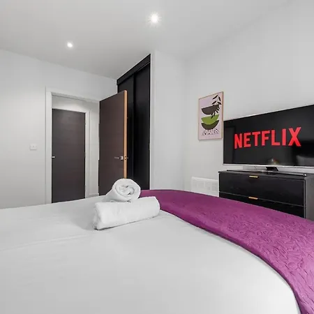 Modern By Superhost Manchester