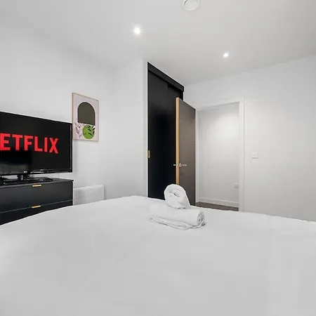 3 Bed Greengate Flat Centre Διαμέρισμα *