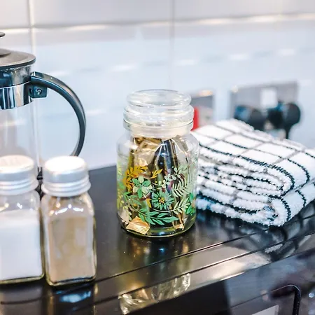 Converted Mill, Stylish In Castlefield * Mánchester