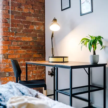 Converted Mill, Stylish In Castlefield Manchester