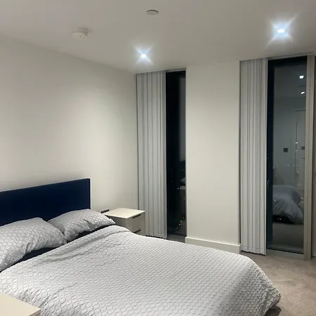 Luxe Penthouse 2 Bed Deansgate Lägenhet *