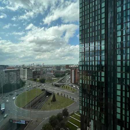 Апартаменты Luxe Penthouse 2 Bed Deansgate *