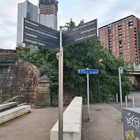 Elegant 2bd & 2ba Centre Luxury With View Apartman Manchester