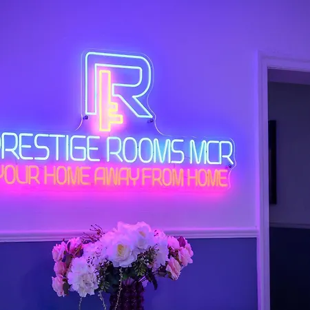 Prestige Mcr Retreat - Close To Centre-etihad Stadium - Sleeps 11 民宿
