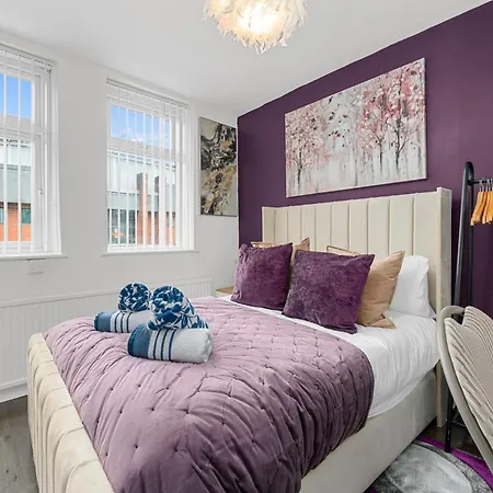 Prestige Mcr Retreat - Close To Centre-etihad Stadium - Sleeps 11 *