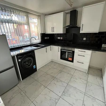 3 Bedroom Luxurious * Manchester