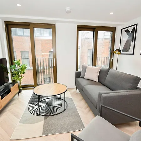 アパート Modern 1 Bed Flat In W Balcony *