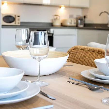 Zeni Alexandra Rise Two Bed Flat Lejlighed Manchester